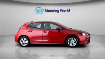 Toyota Corolla ICON TECH