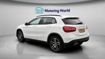 Mercedes-Benz GLA GLA 180 URBAN EDITION