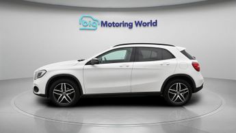 Mercedes-Benz GLA GLA 180 URBAN EDITION