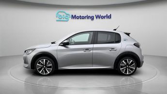 Peugeot E-208 GT