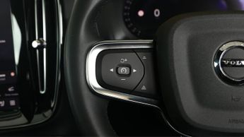 Volvo C40 RECHARGE CORE