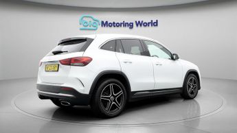 Mercedes-Benz GLA GLA 200 AMG LINE EXECUTIVE