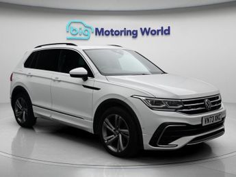 Volkswagen Tiguan R-LINE EDITION TSI DSG