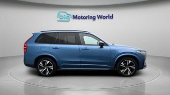 Volvo XC90 B5 R-DESIGN AWD