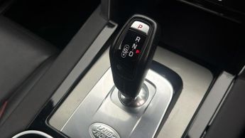 Land Rover Discovery Sport R-DYNAMIC SE