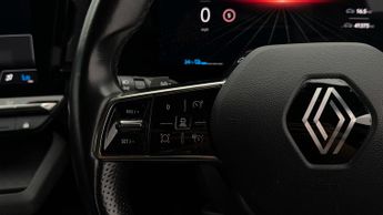 Renault Megane E-Tech ICONIC