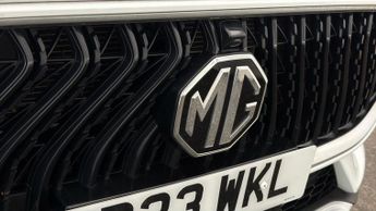 MG MG HS TROPHY DCT