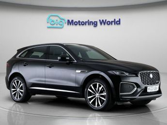 Jaguar F-Pace R-DYNAMIC SE