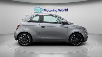 Fiat 500e LA PRIMA