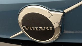 Volvo XC40 RECHARGE PLUS