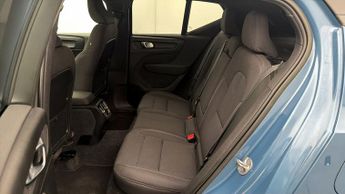 Volvo XC40 RECHARGE PLUS