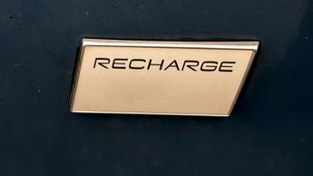 Volvo XC40 RECHARGE PLUS