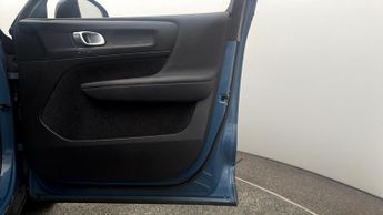 Volvo XC40 RECHARGE PLUS