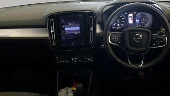 Volvo XC40 RECHARGE T4 CORE