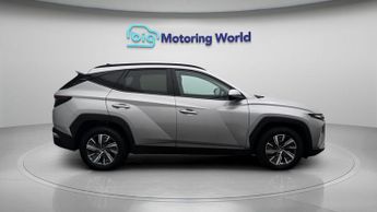 Hyundai TUCSON T-GDI SE CONNECT DCT