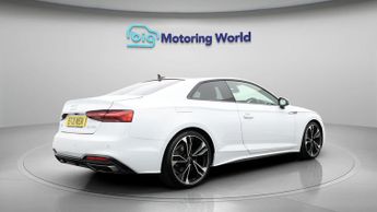 Audi A5 TFSI S LINE EDITION 1