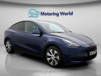 Tesla Model Y LONG RANGE AWD