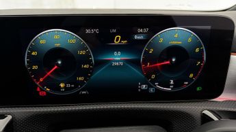 Mercedes-Benz CLA CLA 180 AMG LINE PREMIUM