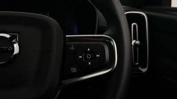 Volvo XC40 RECHARGE PLUS