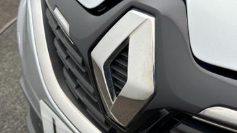 Renault Captur RS LINE E-TECH