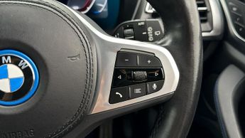 BMW iX3 M SPORT