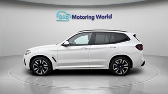 BMW iX3 M SPORT