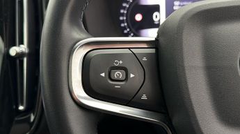 Volvo C40 RECHARGE PRO TWIN AWD
