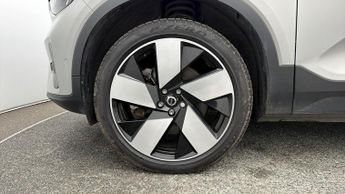 Volvo C40 RECHARGE PRO TWIN AWD