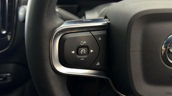 Volvo XC40 RECHARGE PLUS