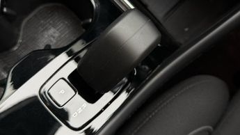 Volvo XC40 RECHARGE PLUS