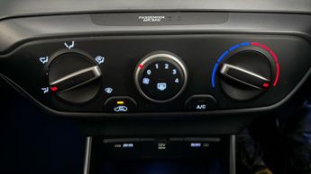 Hyundai BAYON T-GDI SE CONNECT DCT