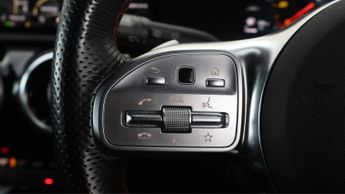 Mercedes-Benz A Class A 180 AMG LINE EXECUTIVE