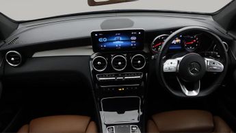 Mercedes-Benz GLC GLC 300 E 4MATIC AMG LINE