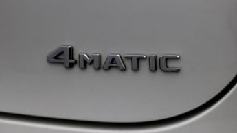 Mercedes-Benz GLC GLC 300 E 4MATIC AMG LINE