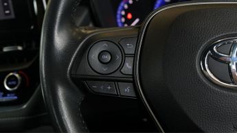 Toyota Corolla ICON TECH