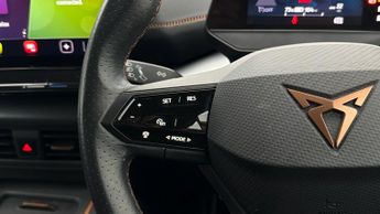 CUPRA Born V2