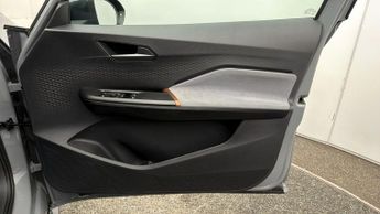 CUPRA Born V2
