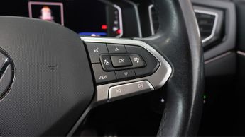 Volkswagen Taigo R-LINE TSI DSG