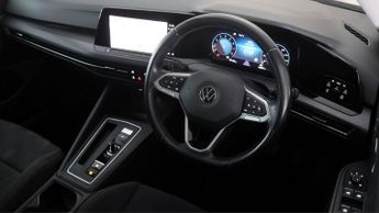 Volkswagen Golf STYLE ETSI DSG