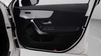 Mercedes-Benz A Class A 180 AMG LINE EDITION EXECUTIVE