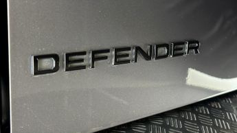 Land Rover Defender 110 X-DYNAMIC SE