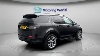 Land Rover Discovery Sport R-DYNAMIC SE