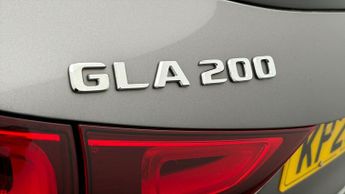 Mercedes-Benz GLA GLA 200 AMG LINE PREMIUM
