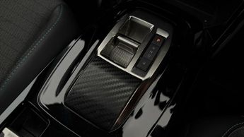 Peugeot E-208 ALLURE PREMIUM PLUS