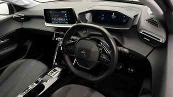 Peugeot E-208 ALLURE PREMIUM PLUS