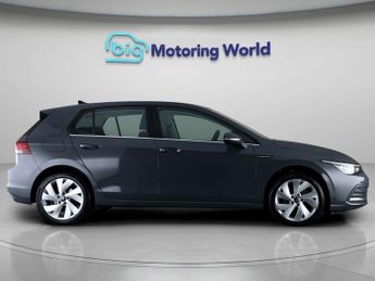 Volkswagen Golf STYLE TDI DSG