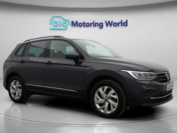 Volkswagen Tiguan LIFE TSI