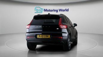 Volvo XC40 RECHARGE T4 R-DESIGN