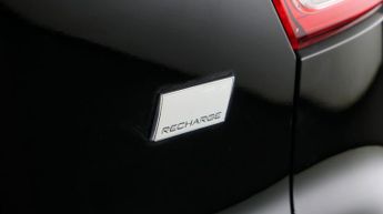 Volvo XC40 RECHARGE T4 R-DESIGN