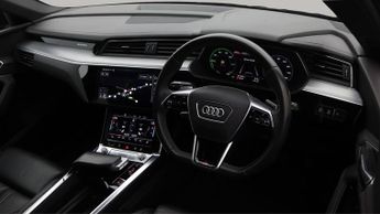 Audi e-tron QUATTRO BLACK EDITION